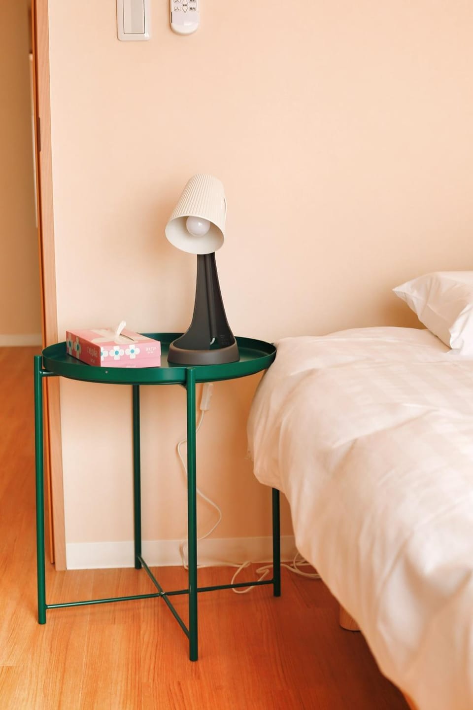 QU201 2BR Home, 6 Min to Koiwa, JR Chuo-Sobu Line, 1 Double Bed and 2 Single Beds Apartment in Japan
