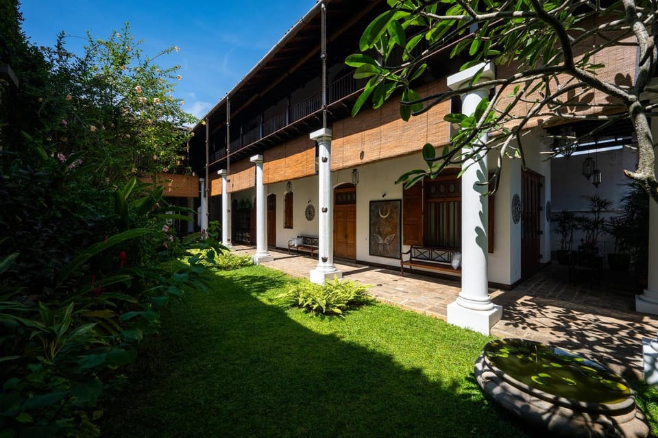 Day, Garden view