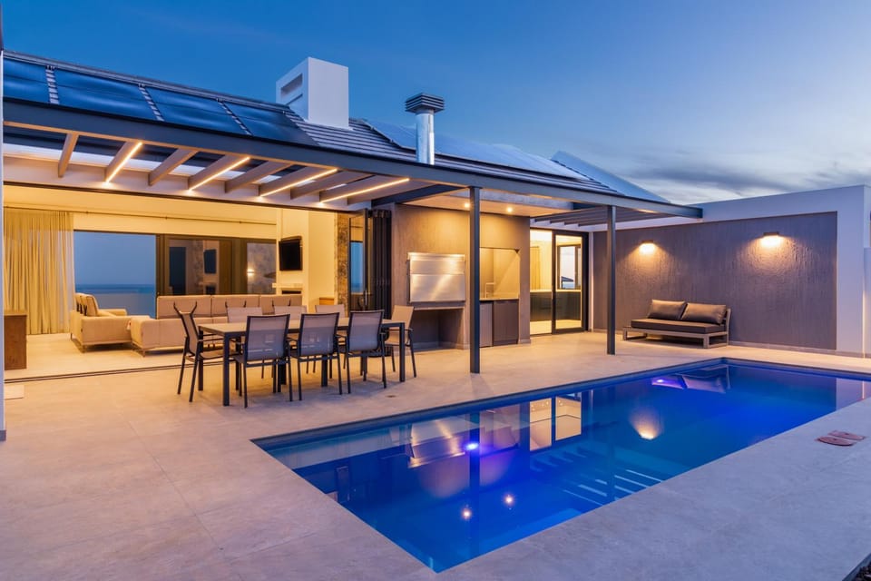 Miles End Pezula Villa in Knysna