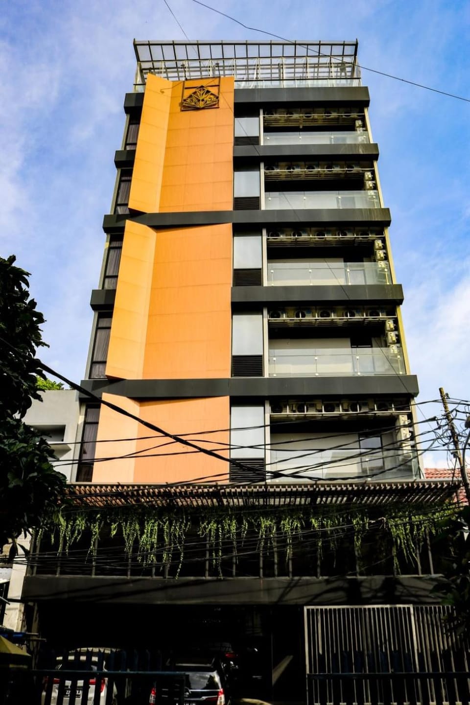 Property building, Day