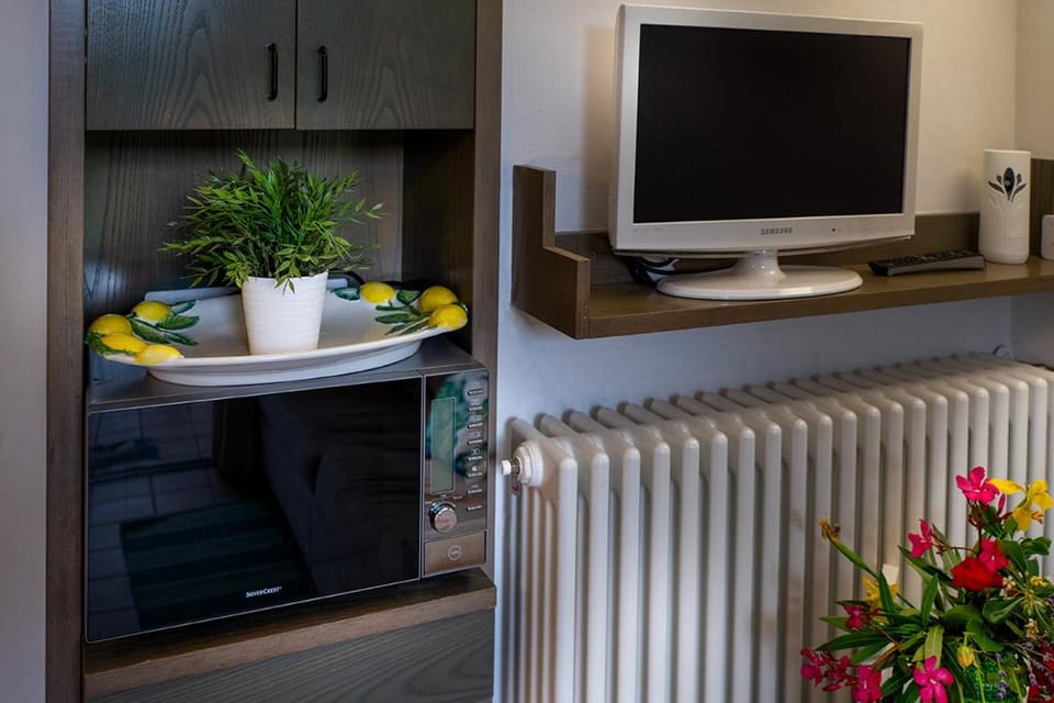 Le Case del Patio Homes, cosy, functional and with swimming pool House in Iseo