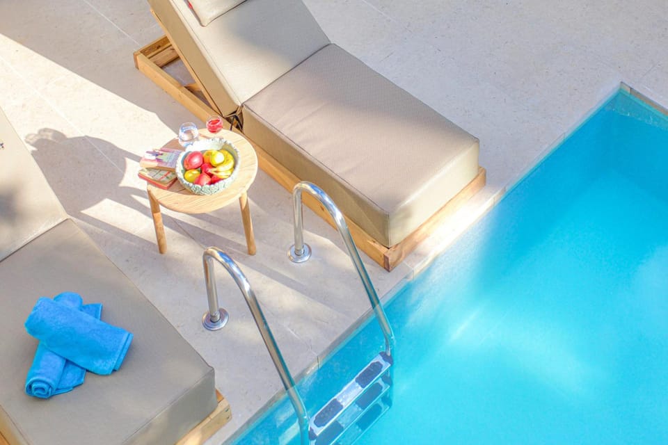 Summer, Food and drinks, Swimming pool, sunbed