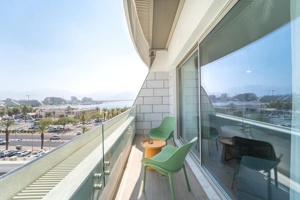 View (from property/room), Balcony/Terrace, Sea view