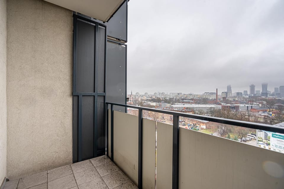 View (from property/room), Balcony/Terrace, City view