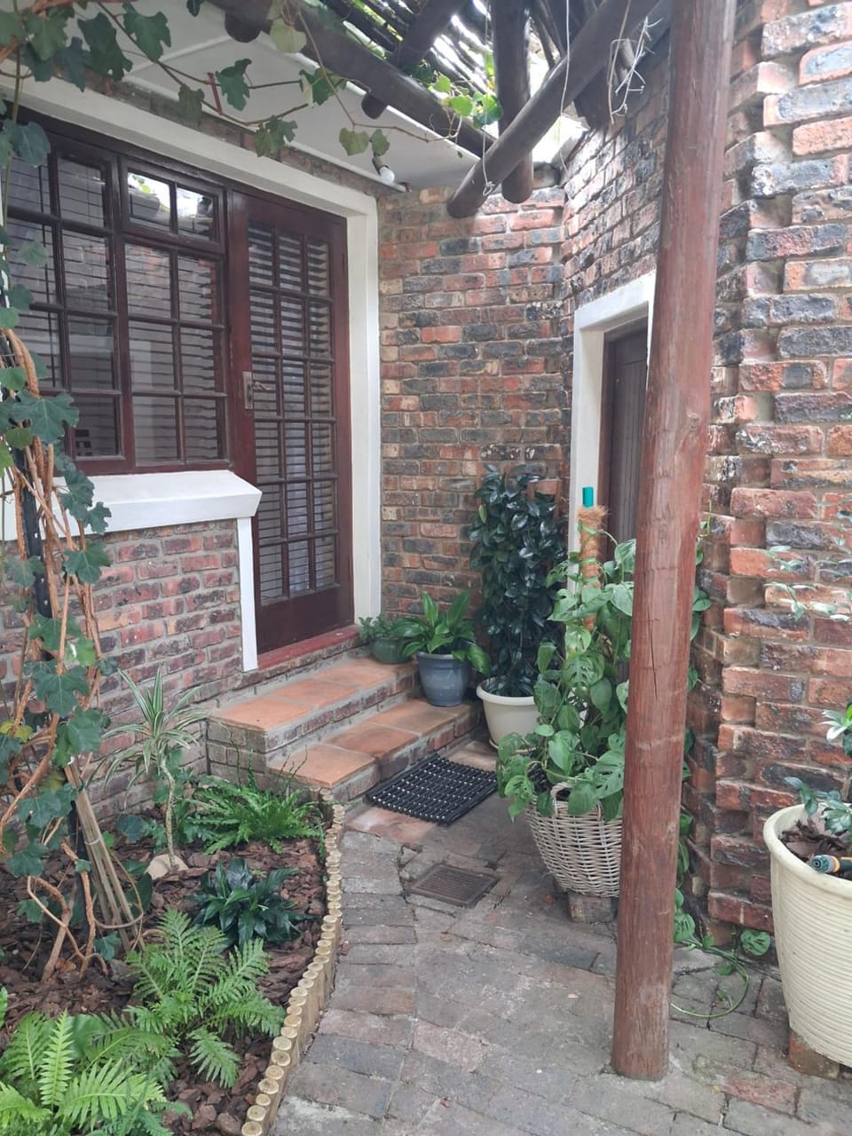 Marinda's B&B Bed and Breakfast in Cape Town