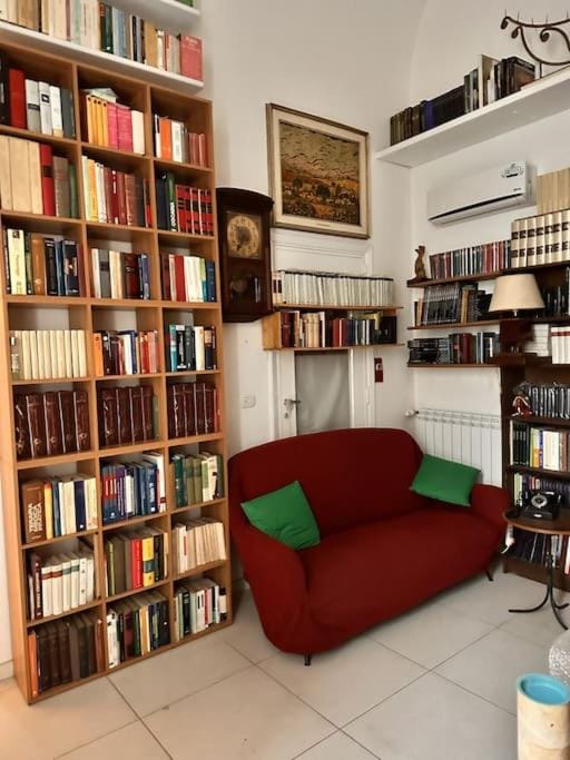 Library, Living room, Seating area, air conditioner