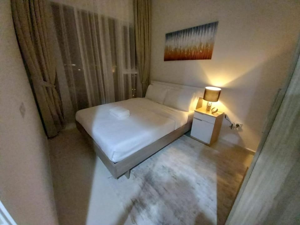 StoneTree - Furnished 1BR in Golf Vita A Apartment in Dubai