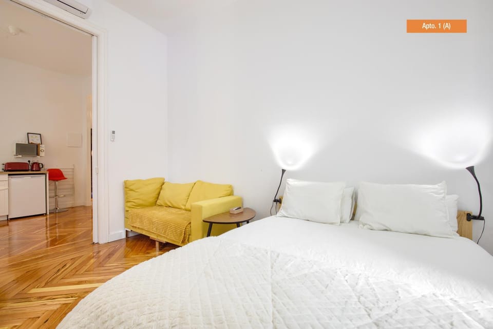 MEZZANINE ORANGE Apartment in Centro