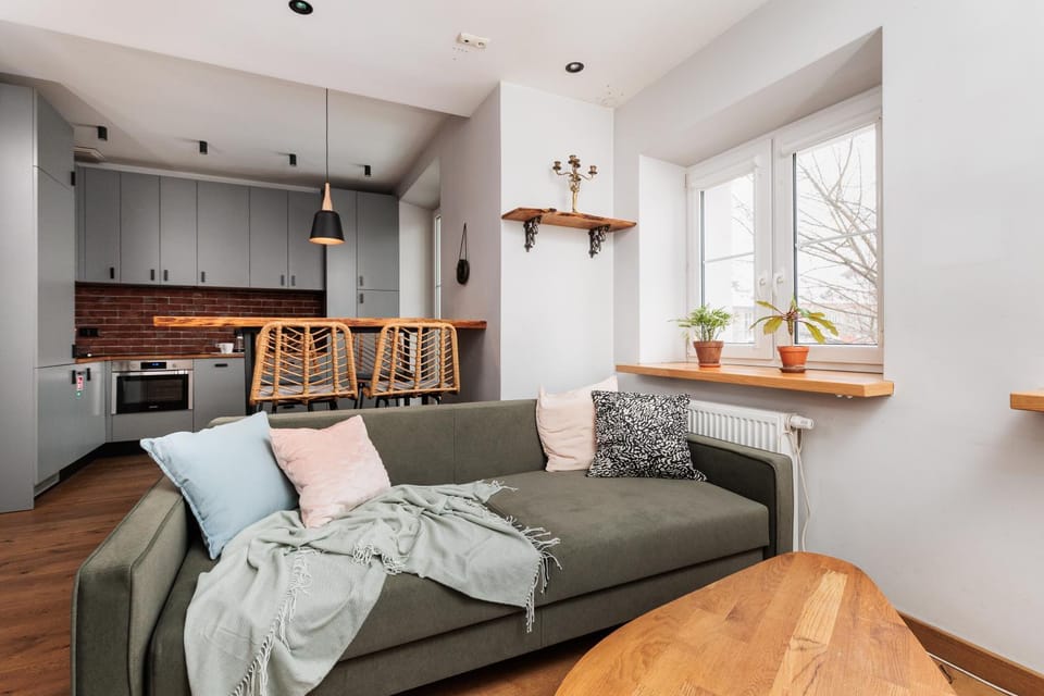 Kitchen or kitchenette, Living room, Seating area, pet friendly