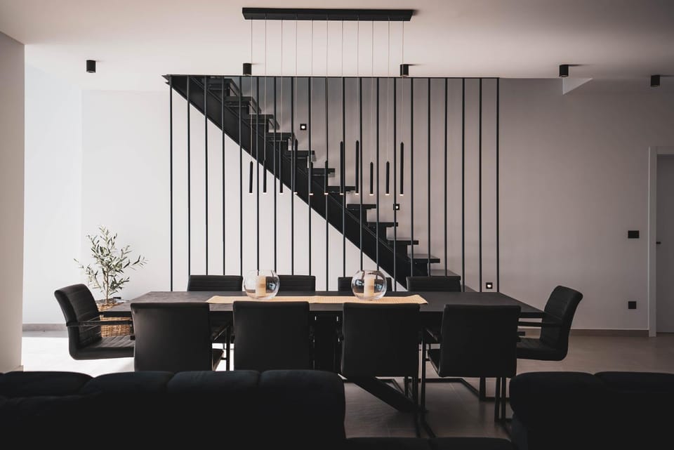 Living room, Seating area, Dining area