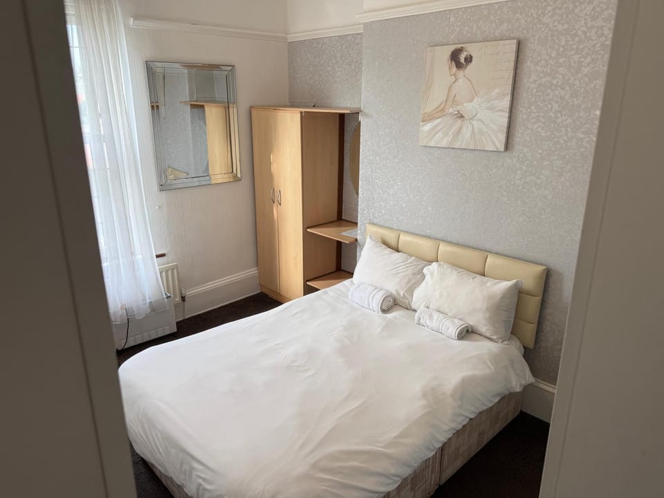 Ocean Road Rooms Inn in South Shields