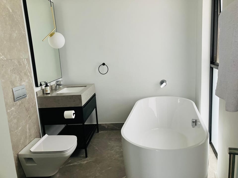 Thango Res Apartment in Sandton