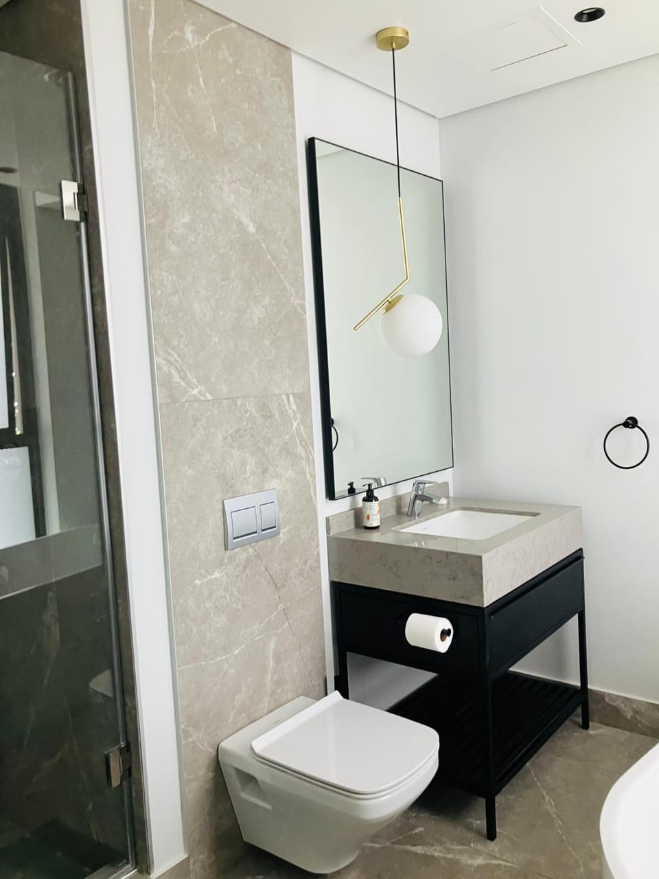 Thango Res Apartment in Sandton