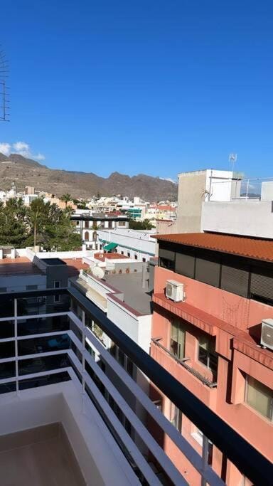 GFS Roof Apartment in Santa Cruz de Tenerife