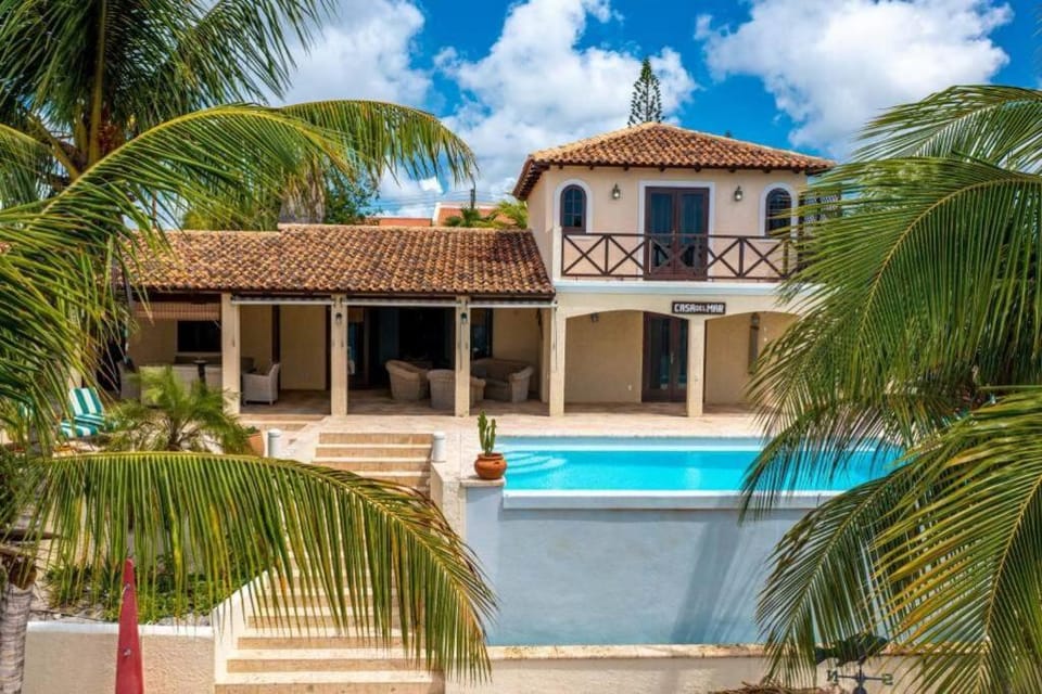 Beach Villa Casa del Mar Villa in Venezuela