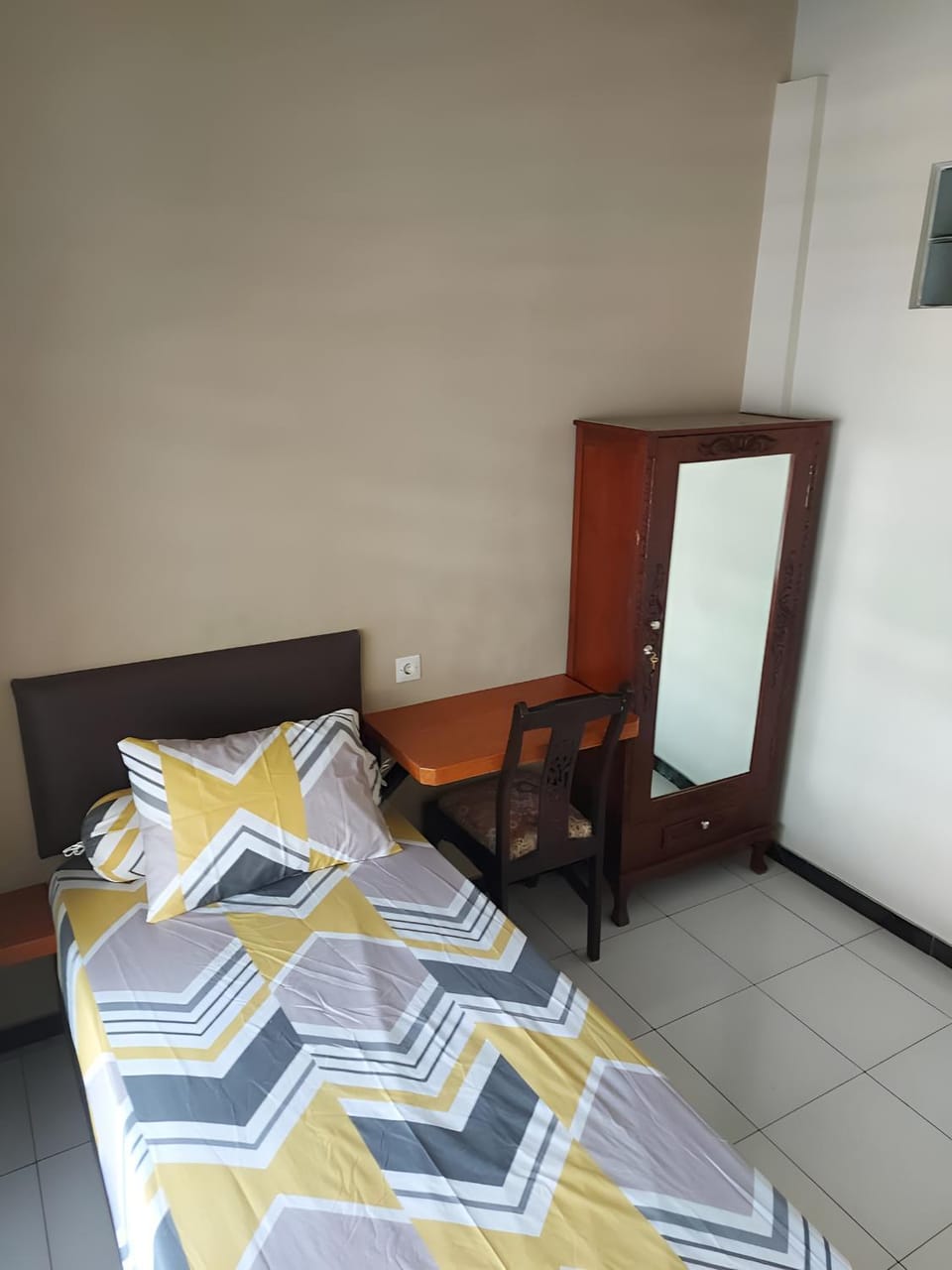 Penginapan WIRA Semarang Hostel in Indonesia