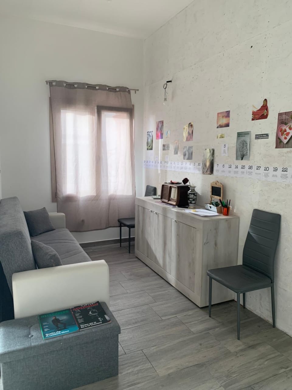 Seating area