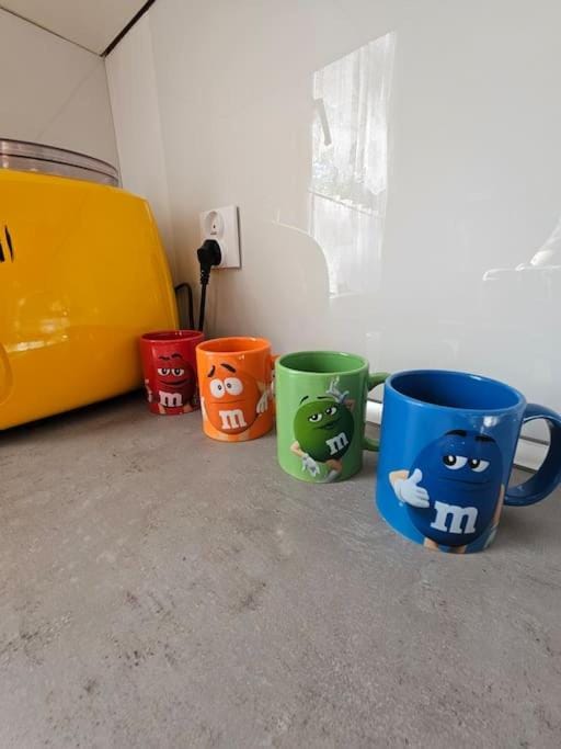Coffee/tea facilities, Kitchen or kitchenette