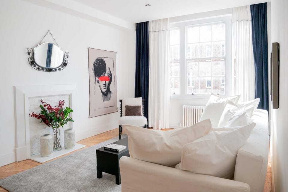 Superb apartment next to Hyde Park Apartment in City of Westminster