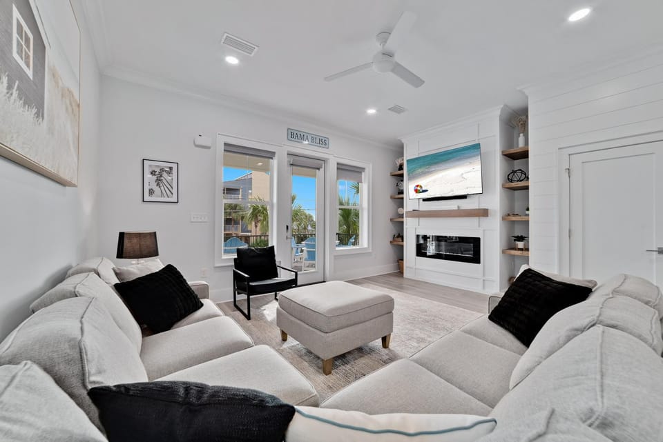 Bama Bliss House in West Beach