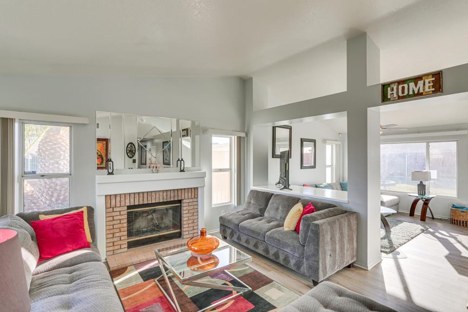 Victorville Home with Fenced Backyard and Patio! House in Victorville