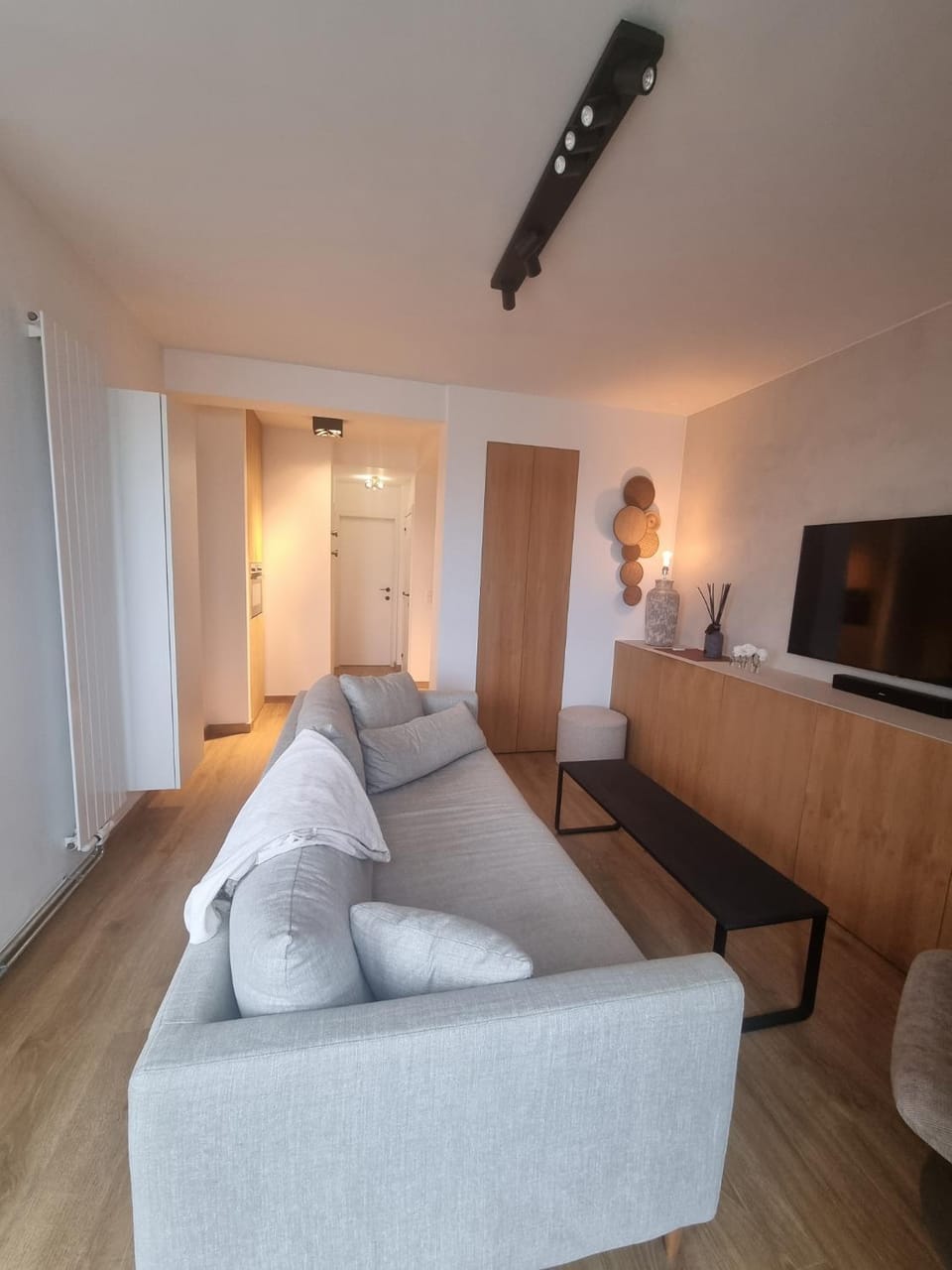 TV and multimedia, Living room, Photo of the whole room, Seating area
