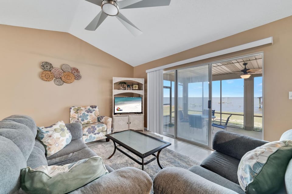 Bay Dreamin House in Alabama