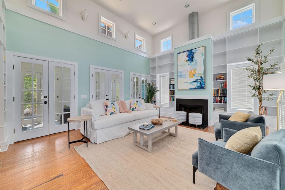 Beach Reads House in Orange Beach