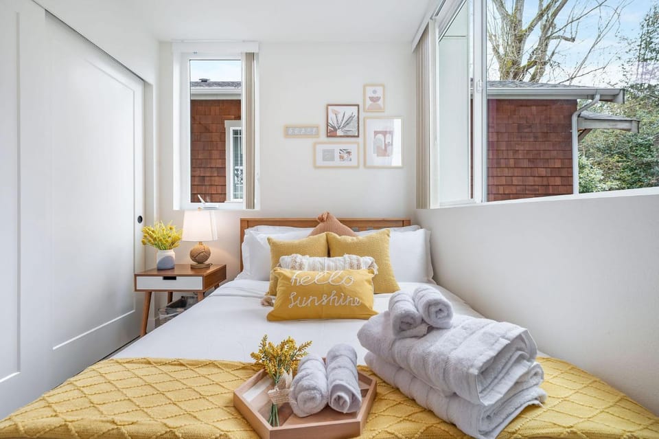 Perch - The Ashworth 69 House in Fremont