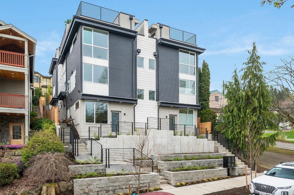 Perch - The Ashworth 69 House in Fremont