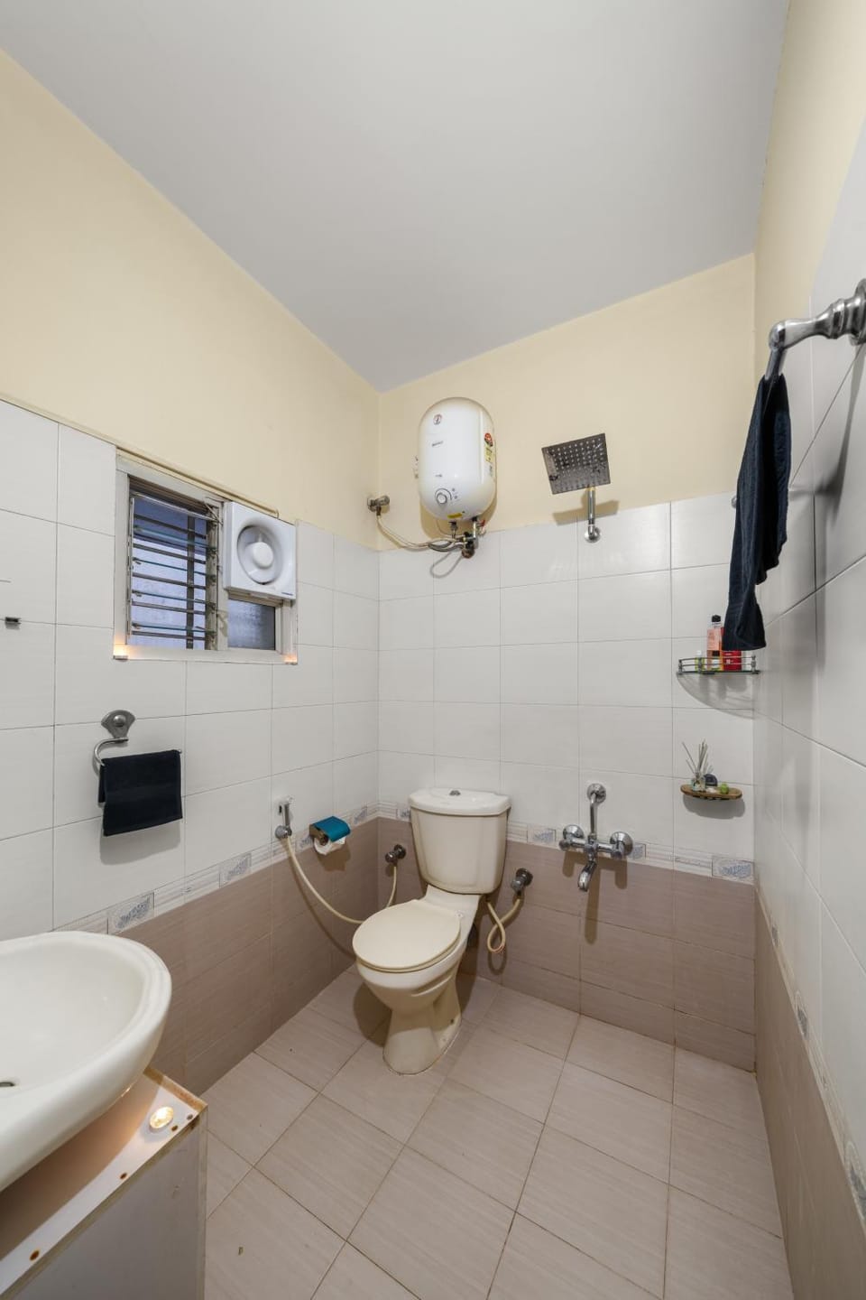 Vintage Haven Leafy Getaway Luxury Villa in Indiranagar by Spacez Vacation rental in Bengaluru