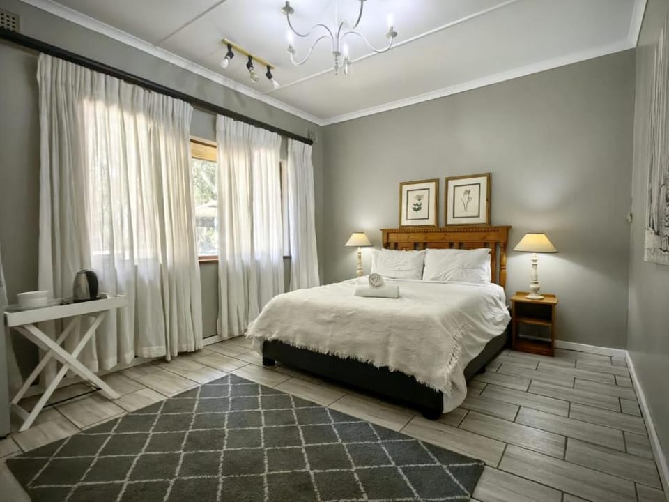 Mitchell Guesthouse Bed and Breakfast in KwaZulu-Natal