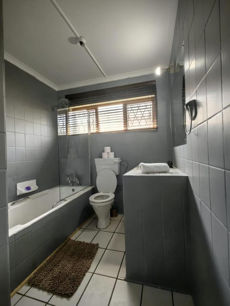 Mitchell Guesthouse Bed and Breakfast in KwaZulu-Natal
