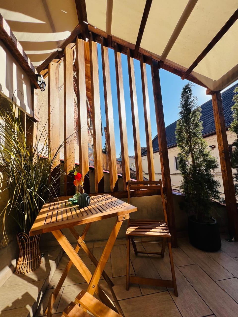 Studio Rezistenta Apartment in Brașov County