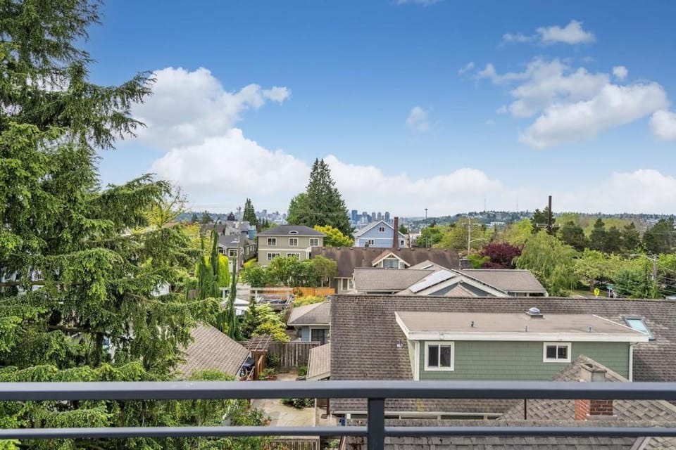 Perch - Wallingford Place House in Seattle