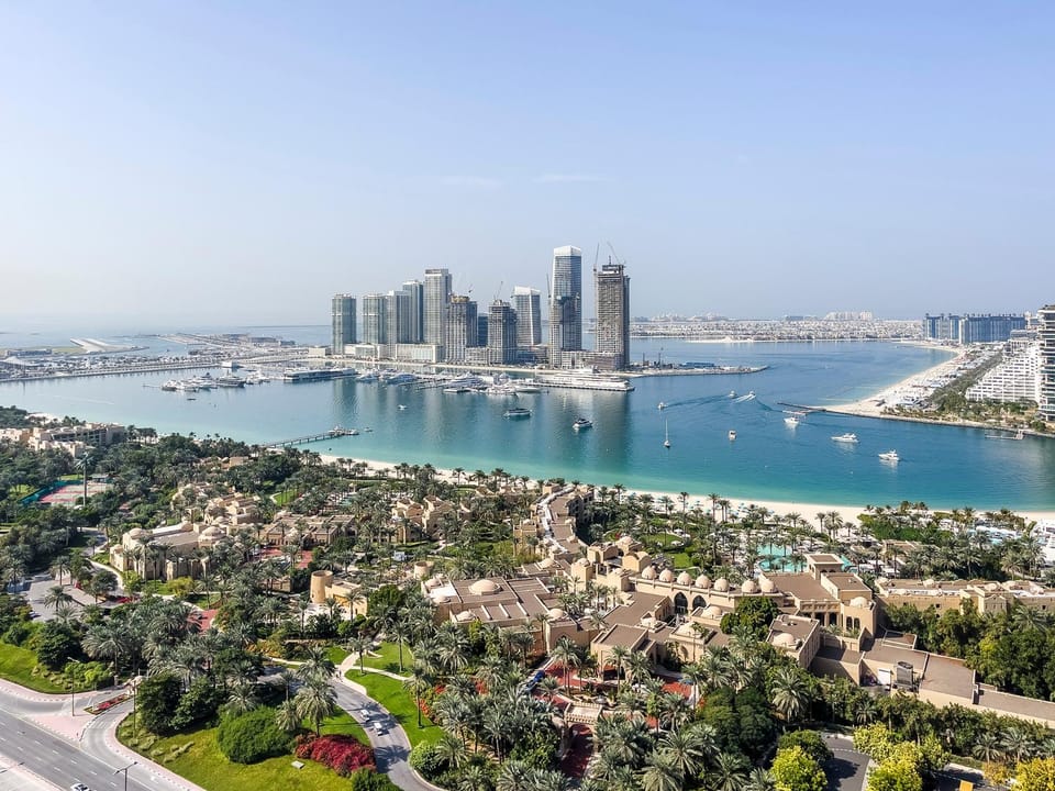 Nearby landmark, Natural landscape, Bird's eye view, Balcony/Terrace, City view, Sea view