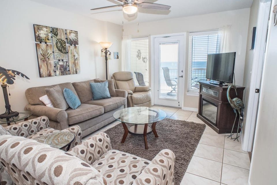 Boardwalk 686 House in Gulf Shores