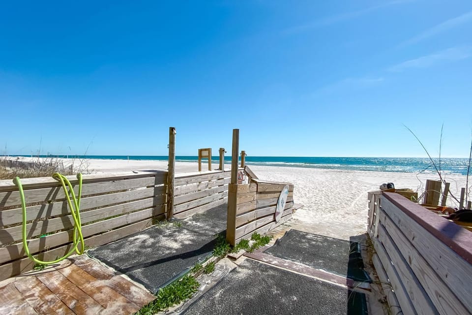 Crystal Shores West 105 House in West Beach