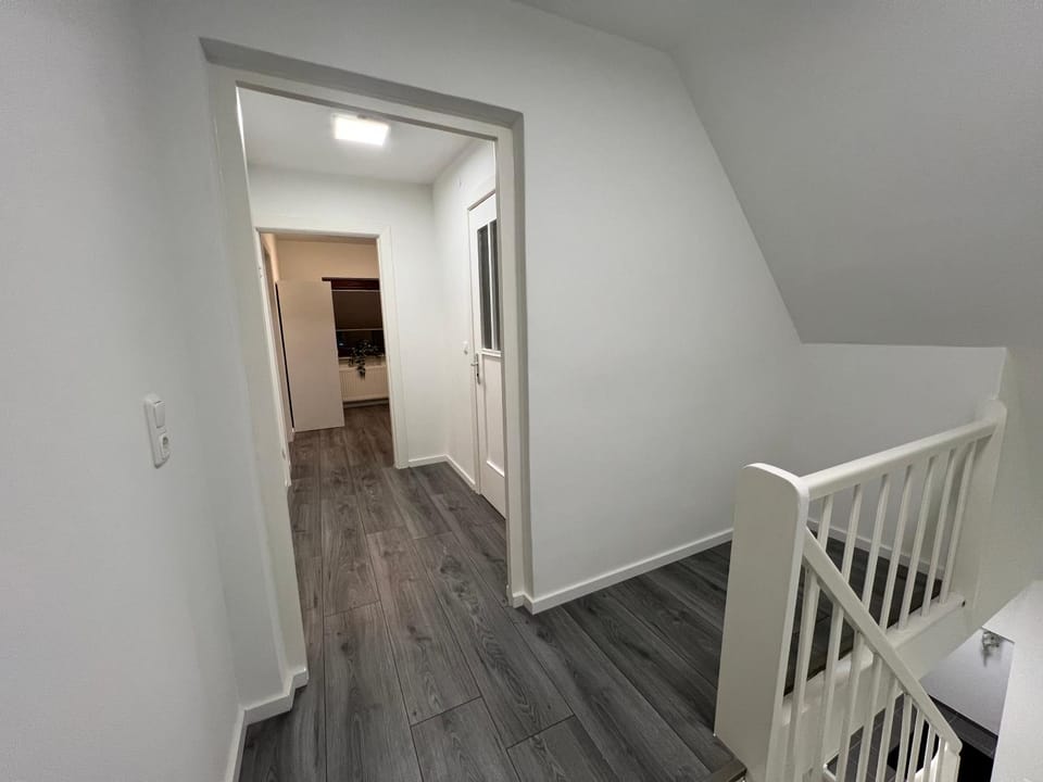 Bathroom, Photo of the whole room