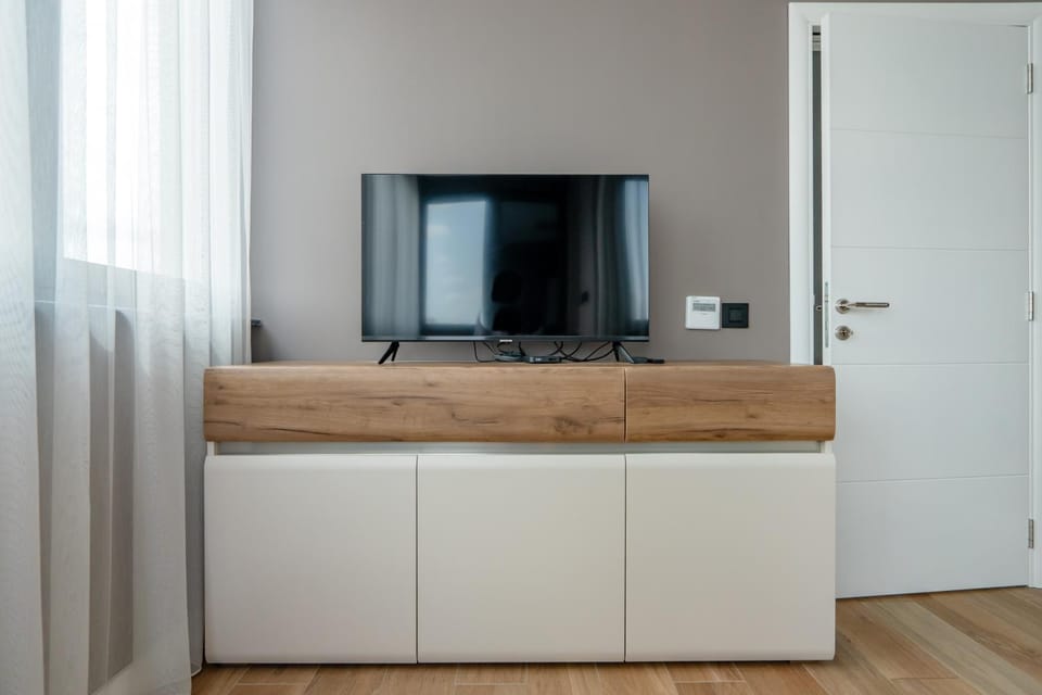 TV and multimedia