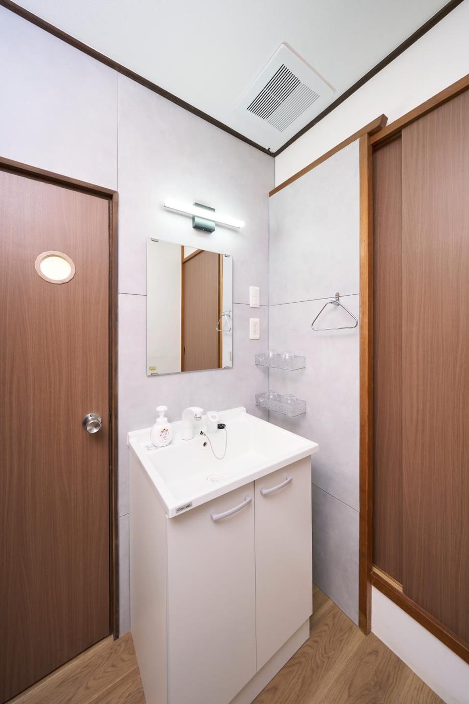 ホテル八広 House in Japan