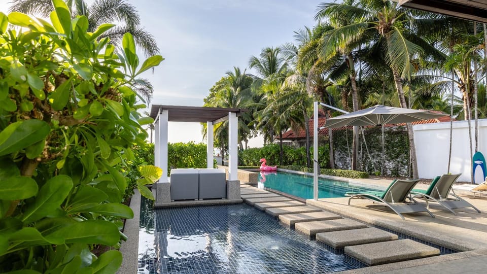 Natural landscape, Garden, Garden view, Pool view, Swimming pool