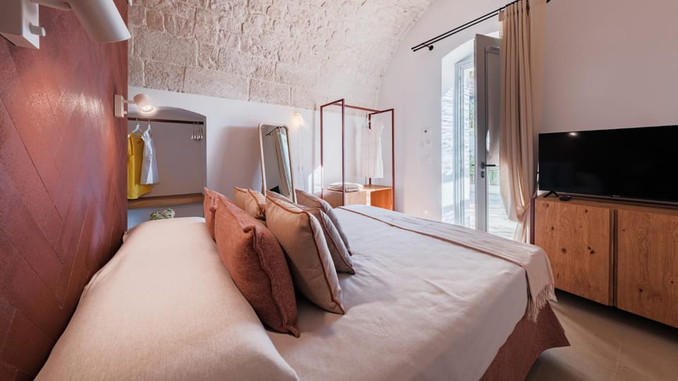 OPUNTIA TRULLI E LAMIE 10, Emma Villas Villa in Apulia