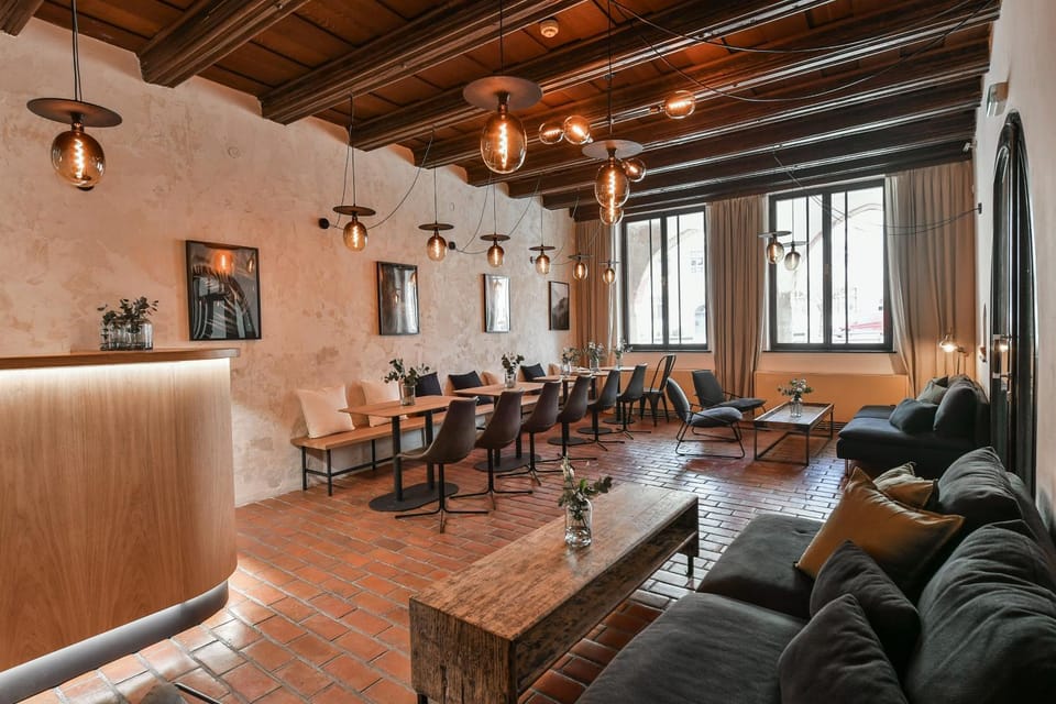 Lounge or bar