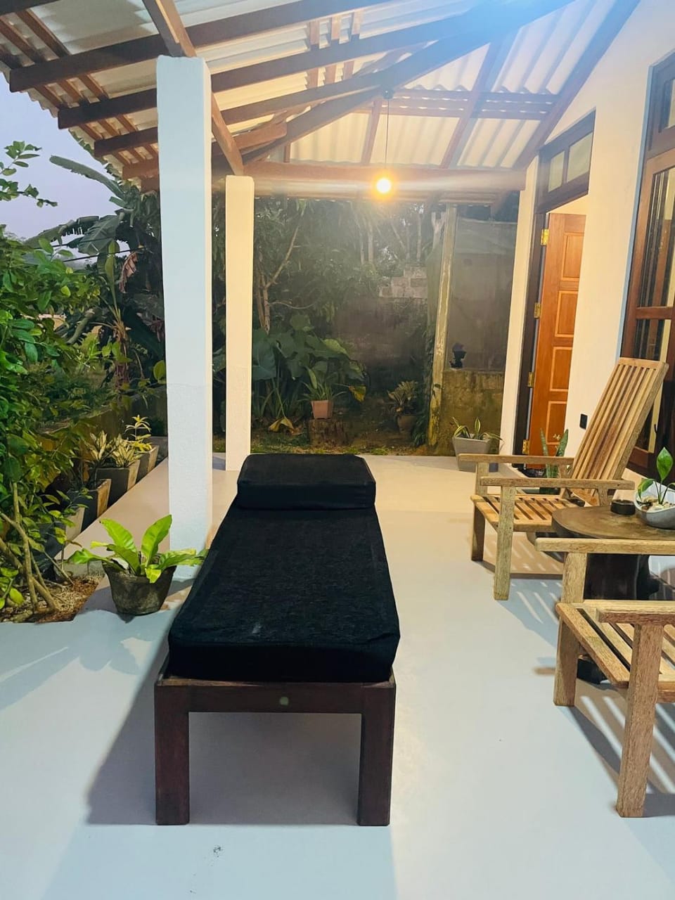 Garden, Seating area, Garden view