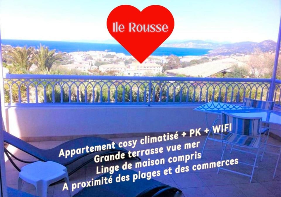 Patio, Day, Natural landscape, Dining area, Sea view