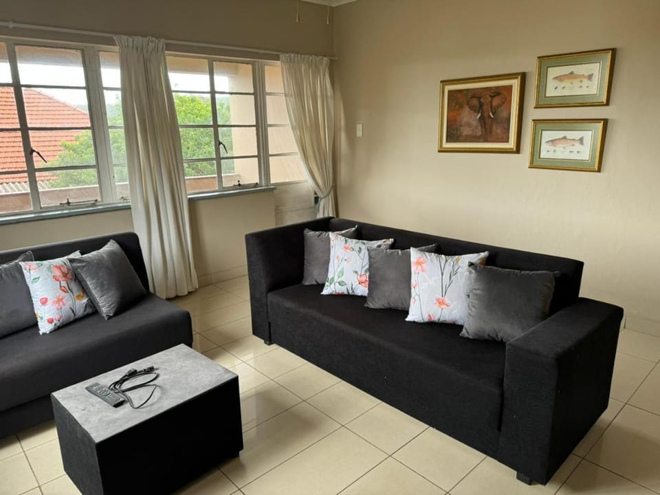 Exeter Court Apartment in Durban