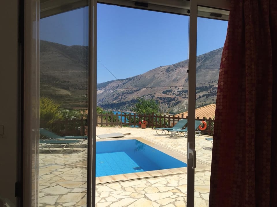 Patio, Natural landscape, Mountain view, Pool view, Swimming pool, sunbed