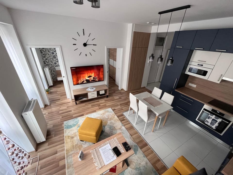 TV and multimedia, Living room, Dining area, minibar, pet friendly, stove
