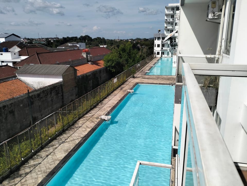 Balcony/Terrace, Pool view, Swimming pool, Swimming pool